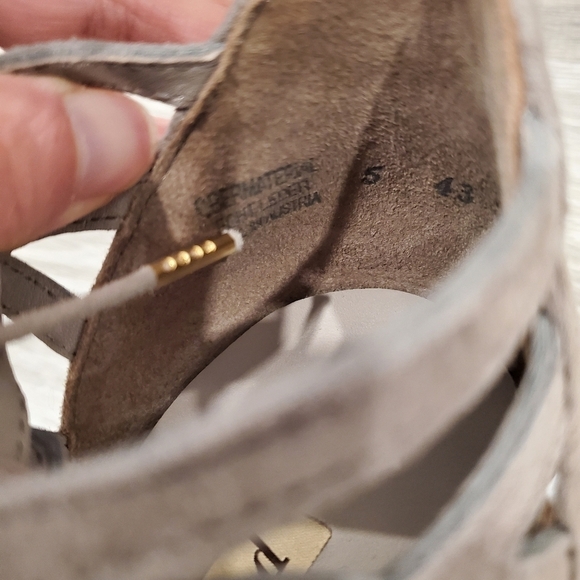 NEW Paul Green MARSHA LACE UP HEEL Taupe Suede - Picture 6 of 6